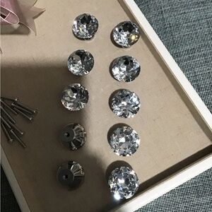 Beautiful Glass Knobs set of10 for drawer Cabinet.Very Sparkly Or DIY Project.🌻